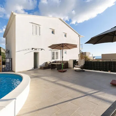 Tatil Evi Lovely In
