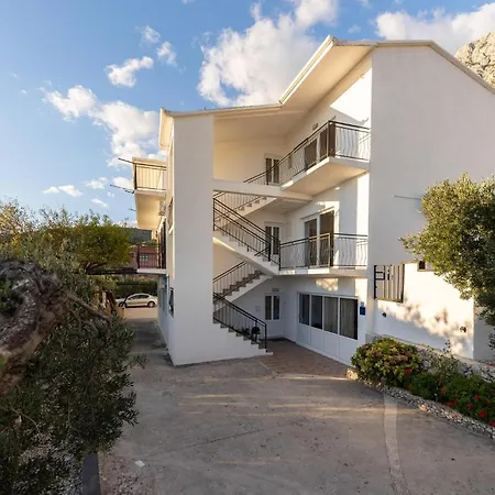 Tatil Evi Lovely In